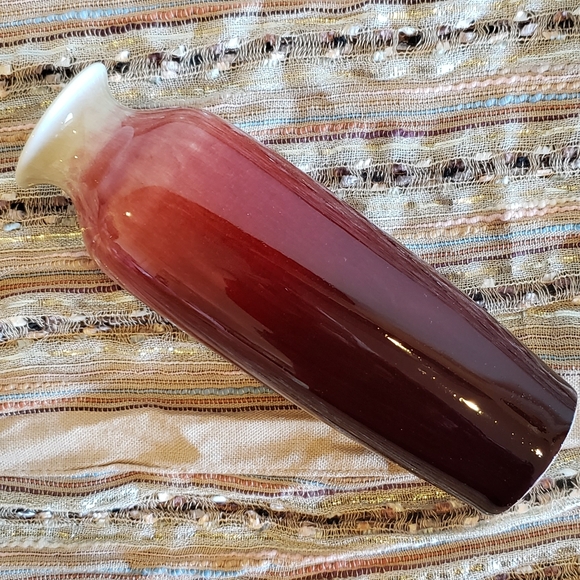 White & Red Ombre Ceramic Drip Crackle Glaze Table Vase MCM Christmas Holiday - Picture 6 of 10